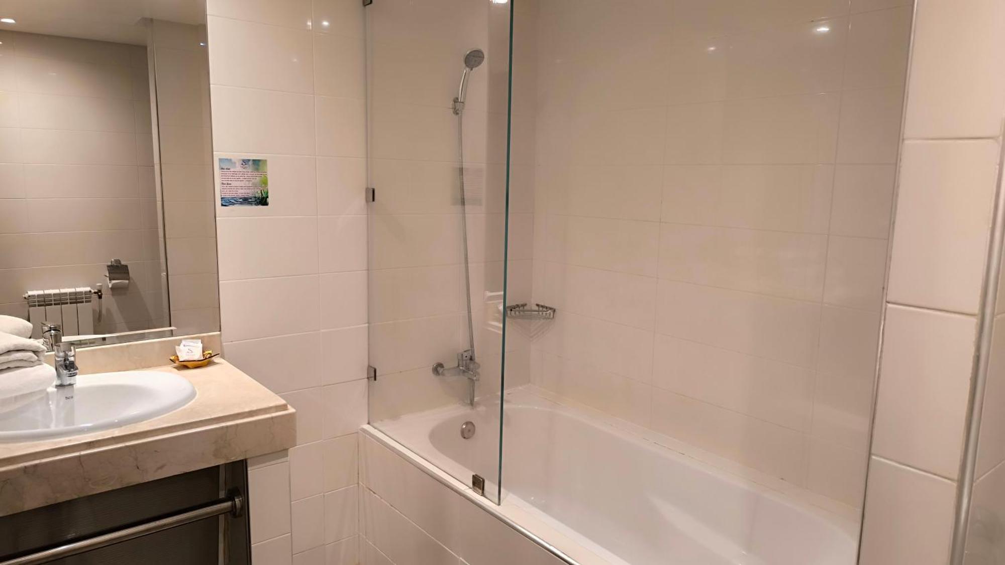Hotel Swani مكناز المظهر الخارجي الصورة
