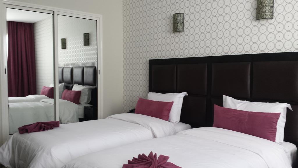 Hotel Swani مكناز المظهر الخارجي الصورة