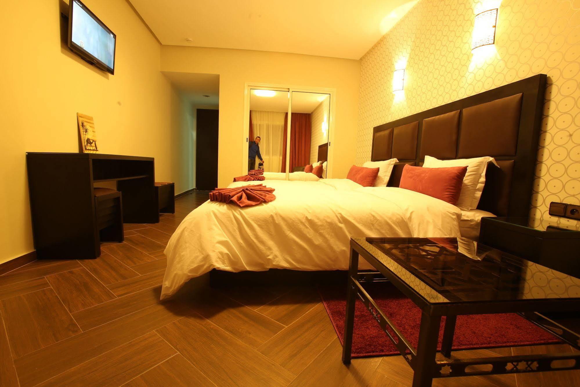 Hotel Swani مكناز المظهر الخارجي الصورة