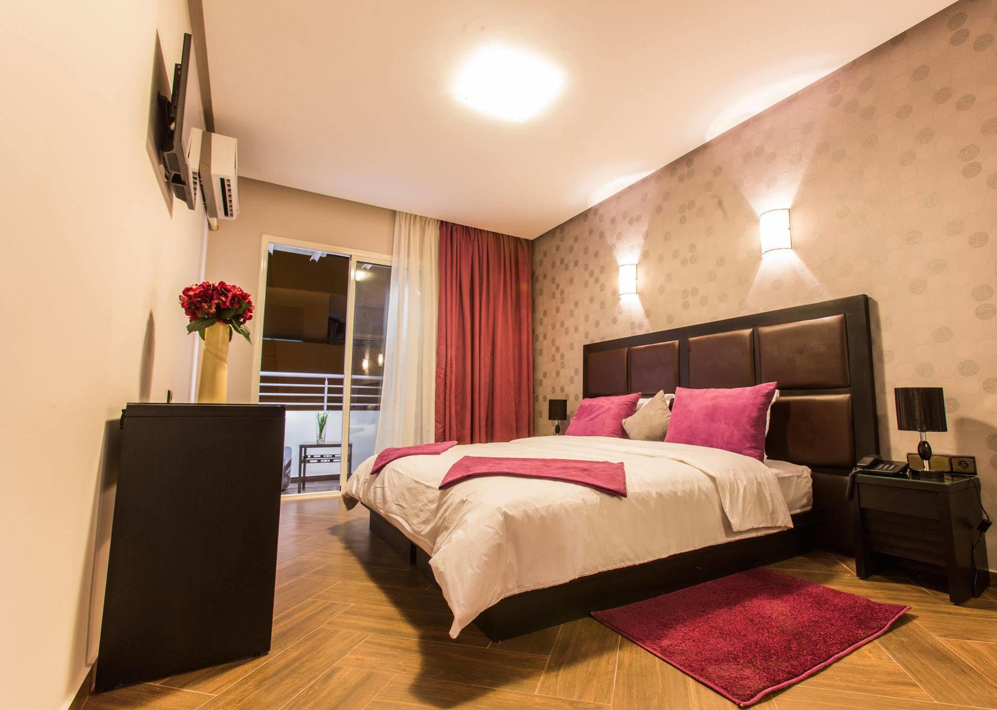 Hotel Swani مكناز المظهر الخارجي الصورة